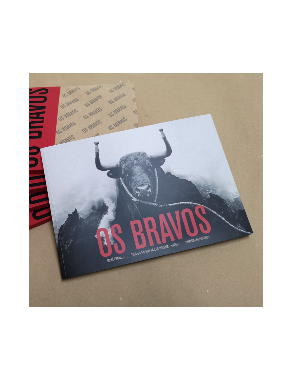 "Os Bravos" Photographic Catalogue